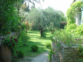 Villa & piscine, Calme Absolu, Jardin Spacieux